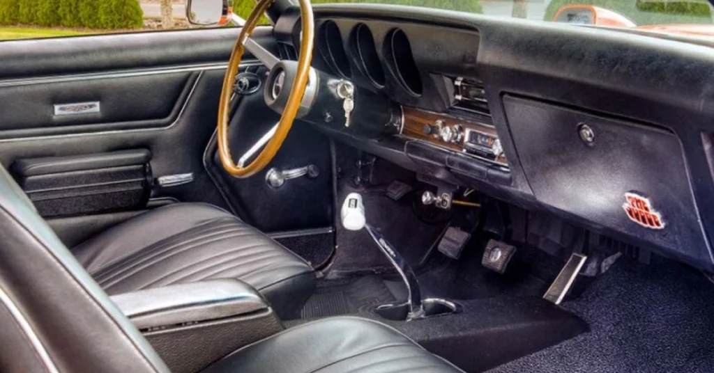 1969 Pontiac GTO 2 Judge Hardtop A Bold Muscle Car interior look
