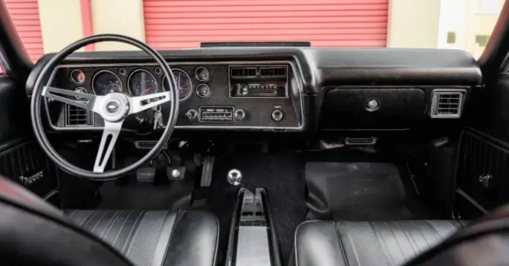 1970 Chevrolet Chevelle SS 454 Interior Look