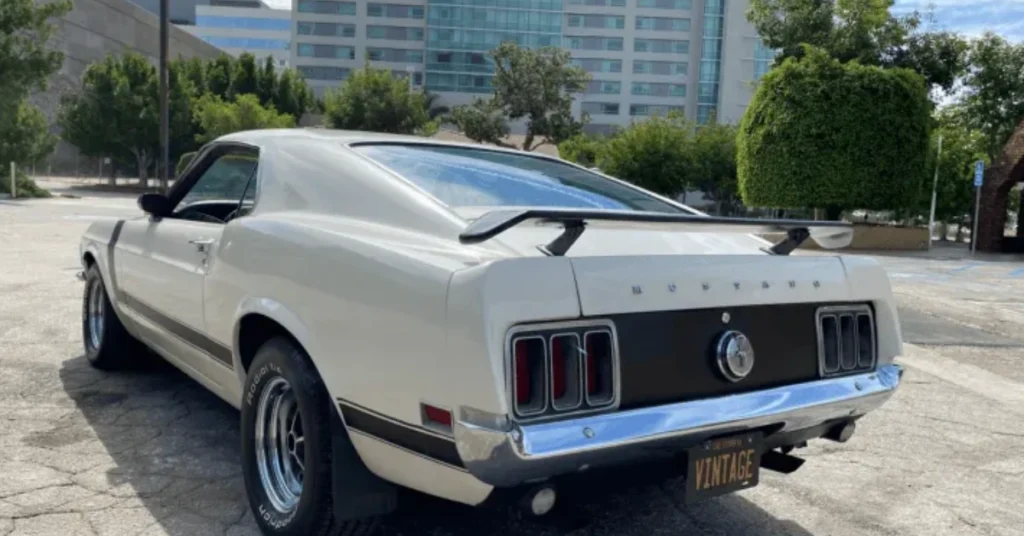 1970 Ford Mustang Mach 1 back look