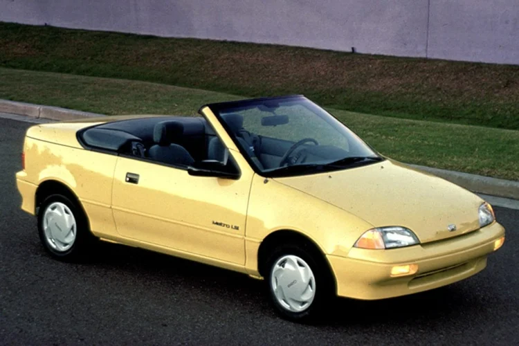 Rediscovering the 1990s Geo Metro: The Forgotten Champion of Fuel Efficiency in American Automotive History