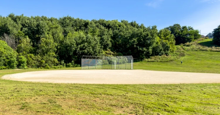 Exploring Riverdale Park East: A Scenic Toronto Escape