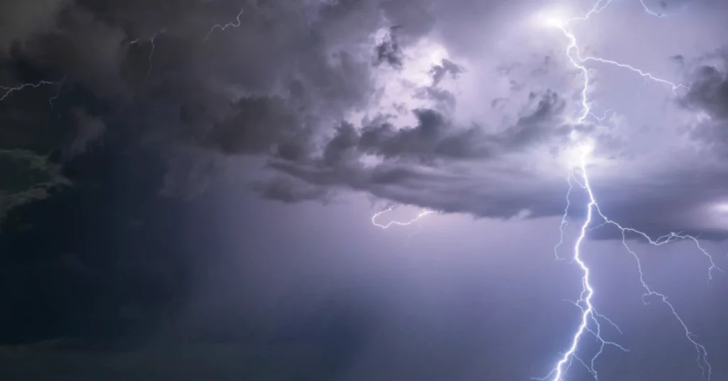 Tornado and Severe Thunderstorm Warning For Ontario on Wednesday