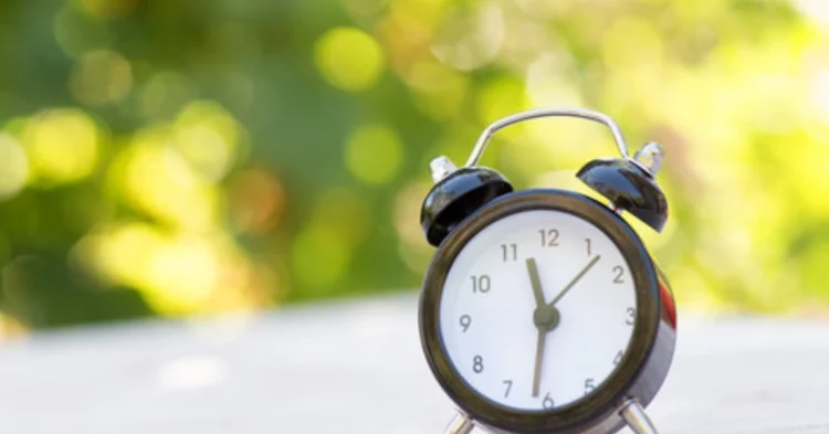 Does the Clock Fall Back This Weekend? 2025 Daylight Saving Time Start and End Dates
